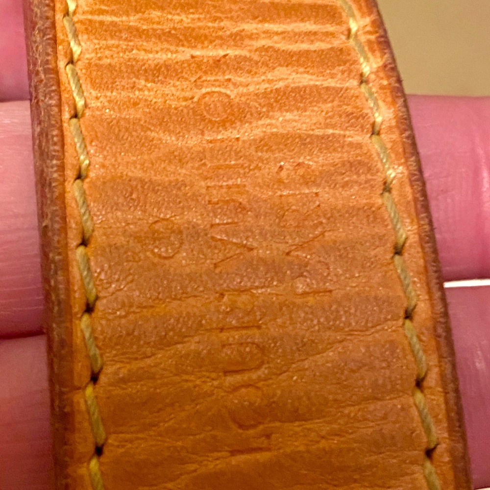 Authentic Louis Vuitton Sully - Picture 10 of 15